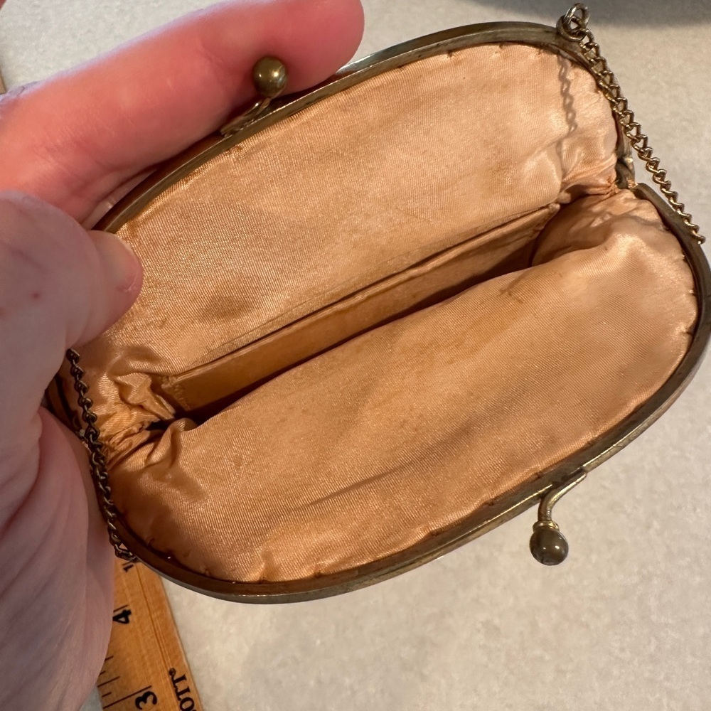Small Vintage Gold Mesh Evening Bag 1950s - Picture 4 of 4